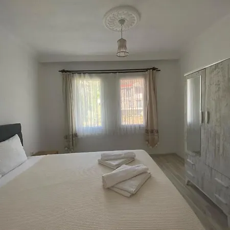 Kardelen Apart * ダッチャ