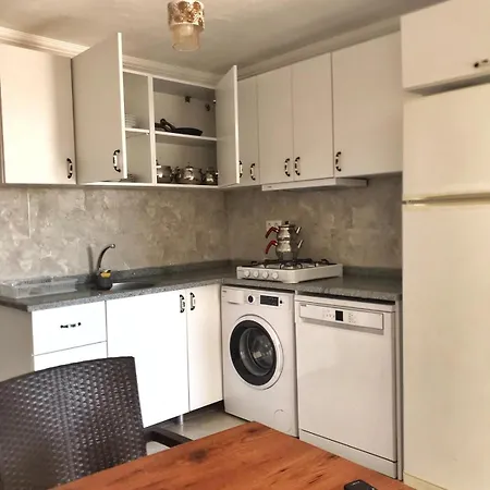 アパートホテル Kardelen Apart